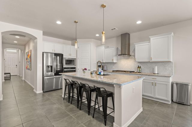 2470 Camrose Road NE, Rio Rancho, NM 87144