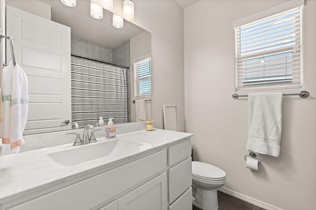 2470 Camrose Road NE, Rio Rancho, NM 87144