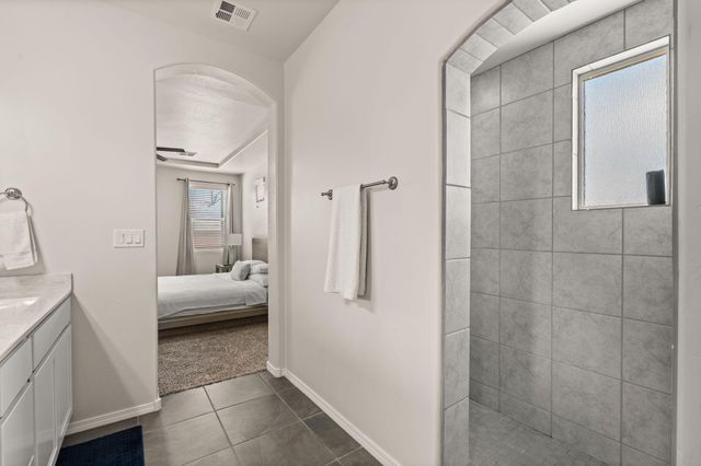 2470 Camrose Road NE, Rio Rancho, NM 87144