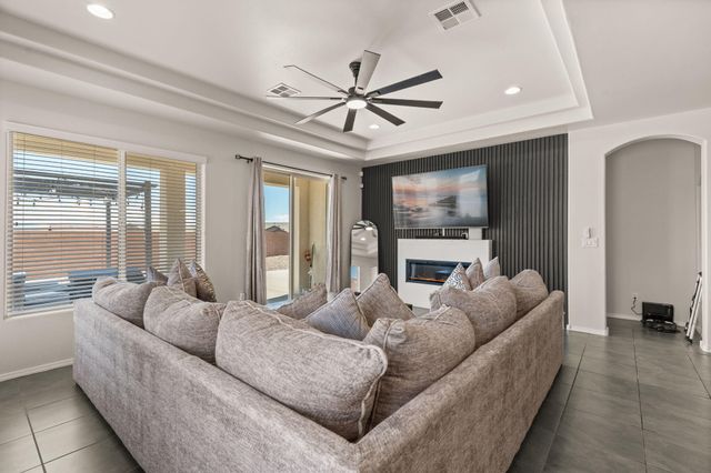 2470 Camrose Road NE, Rio Rancho, NM 87144