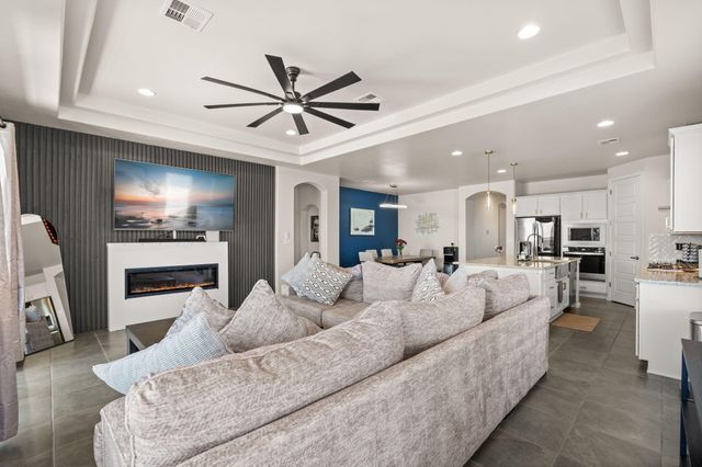 2470 Camrose Road NE, Rio Rancho, NM 87144