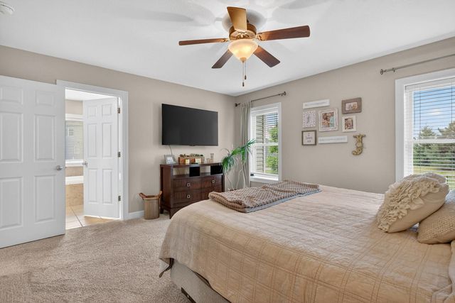 1903 E 61st Circle, Davenport, IA 52807