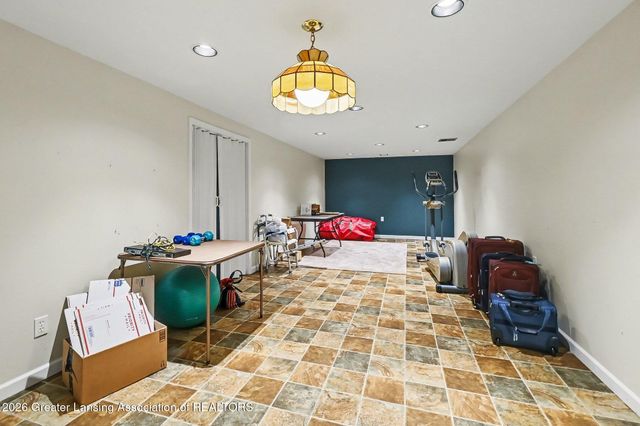 2876 Colony Drive, East Lansing, MI 48823
