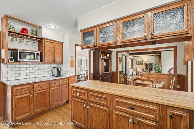2876 Colony Drive, East Lansing, MI 48823