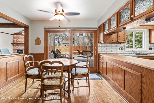 2876 Colony Drive, East Lansing, MI 48823