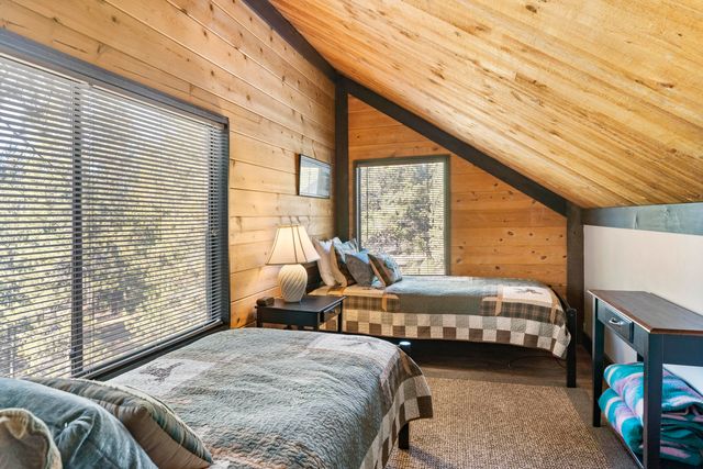 57409 Overlook Road 2, Sunriver, OR 97707
