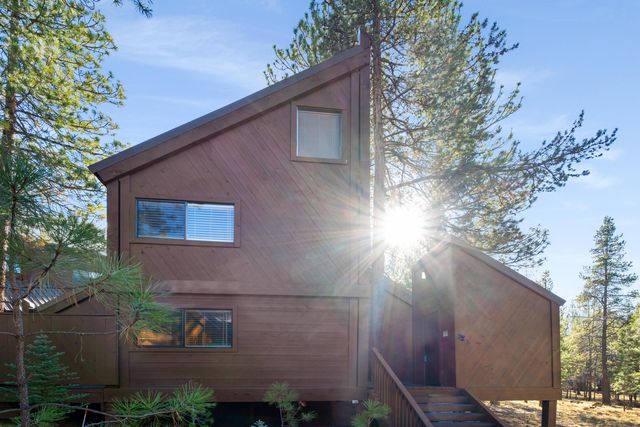 57409 Overlook Road 2, Sunriver, OR 97707