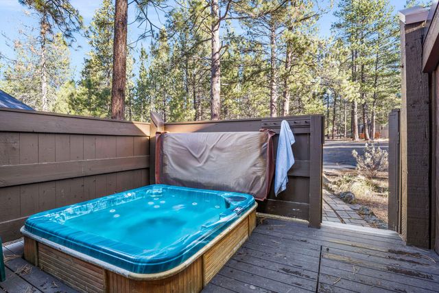 57409 Overlook Road 2, Sunriver, OR 97707