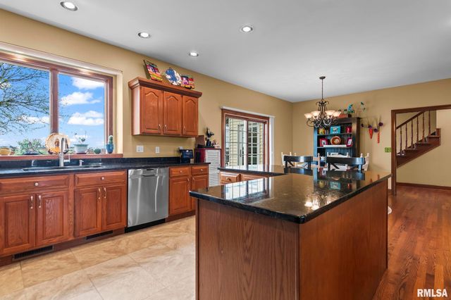 1615 New Salem Church Road, New Berlin, IL 62670