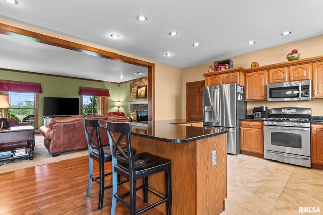 1615 New Salem Church Road, New Berlin, IL 62670