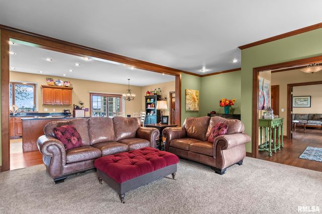 1615 New Salem Church Road, New Berlin, IL 62670