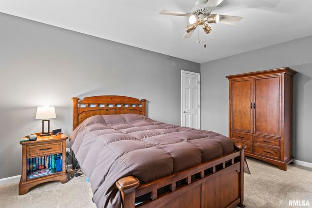 1615 New Salem Church Road, New Berlin, IL 62670