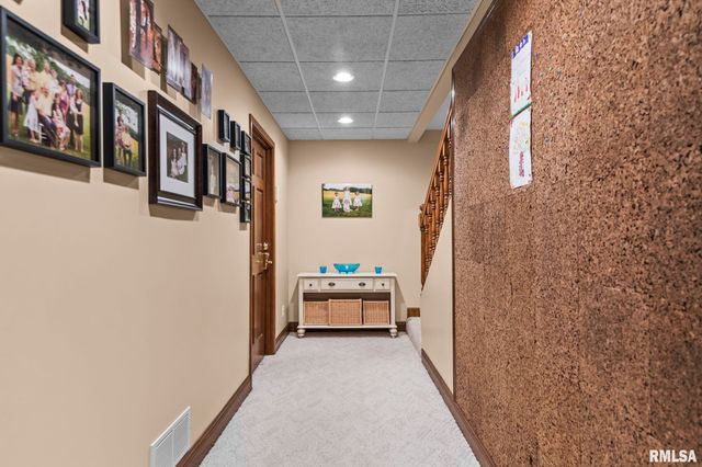 1615 New Salem Church Road, New Berlin, IL 62670