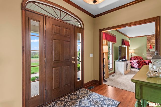 1615 New Salem Church Road, New Berlin, IL 62670
