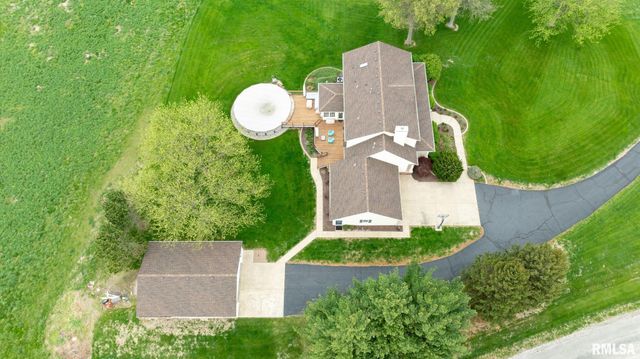 1615 New Salem Church Road, New Berlin, IL 62670