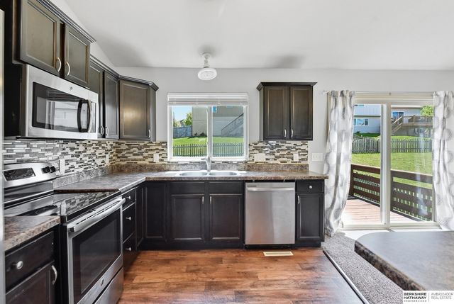 14213 Iowa Street, Omaha, NE 68142