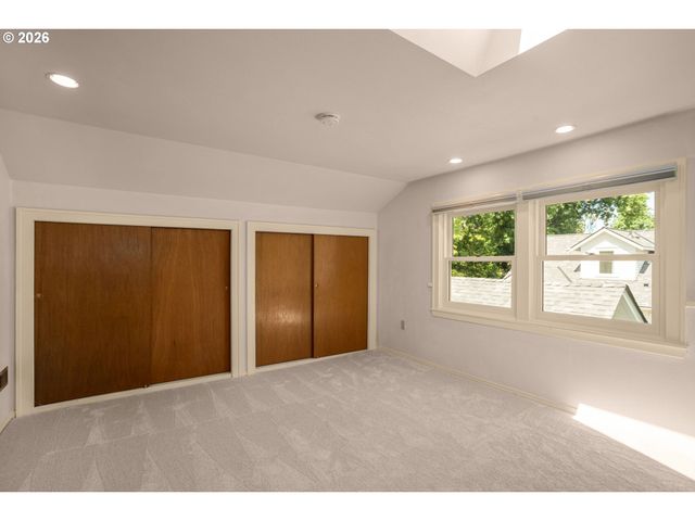 2626 Ne 31ST Ave, Portland, OR 97212