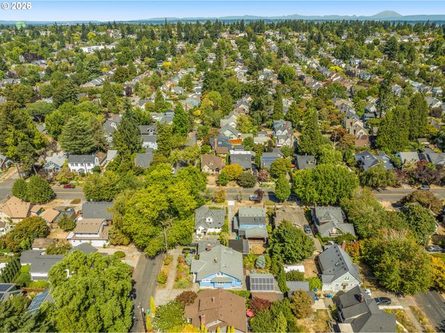 2626 Ne 31ST Ave, Portland, OR 97212