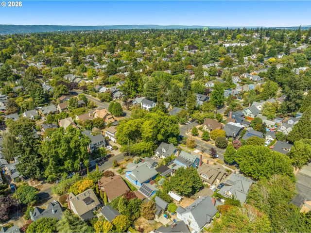 2626 Ne 31ST Ave, Portland, OR 97212