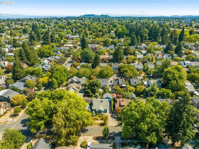 2626 Ne 31ST Ave, Portland, OR 97212