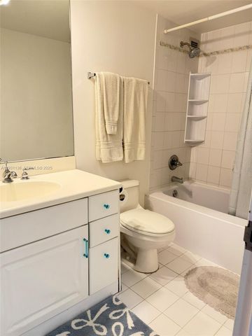 5151 Collins Ave 921, Miami Beach, FL 33140