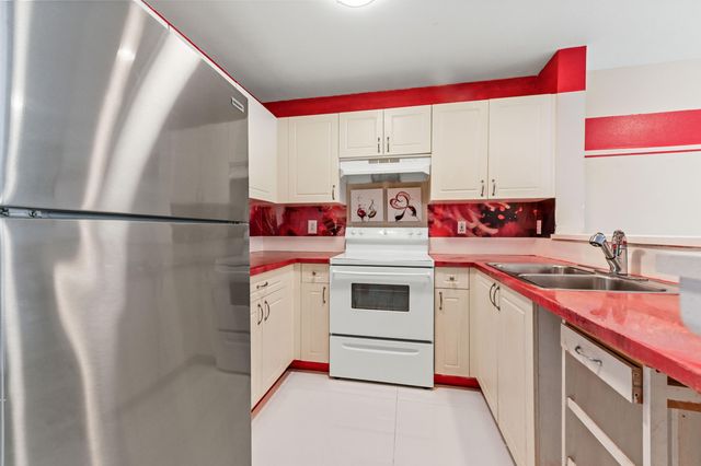 4791 Via Palm Lakes 1706, West Palm Beach, FL 33417