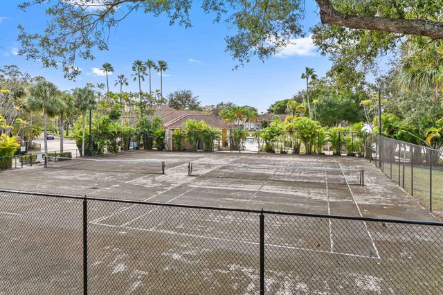 4791 Via Palm Lakes 1706, West Palm Beach, FL 33417