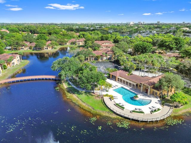 4791 Via Palm Lakes 1706, West Palm Beach, FL 33417