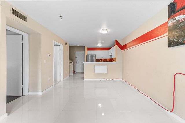 4791 Via Palm Lakes 1706, West Palm Beach, FL 33417