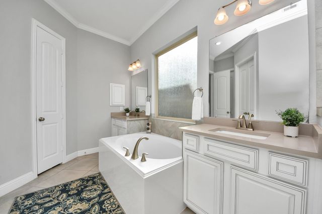 3615 Pasteur Lane, Iowa Colony, TX 77583