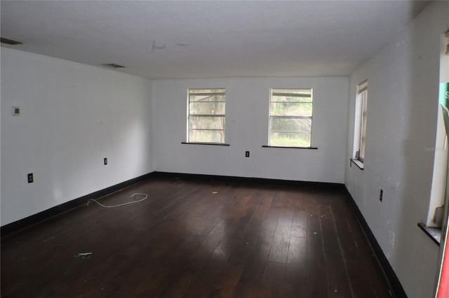 1202 N FERRELL STREET, Plant City, FL 33563