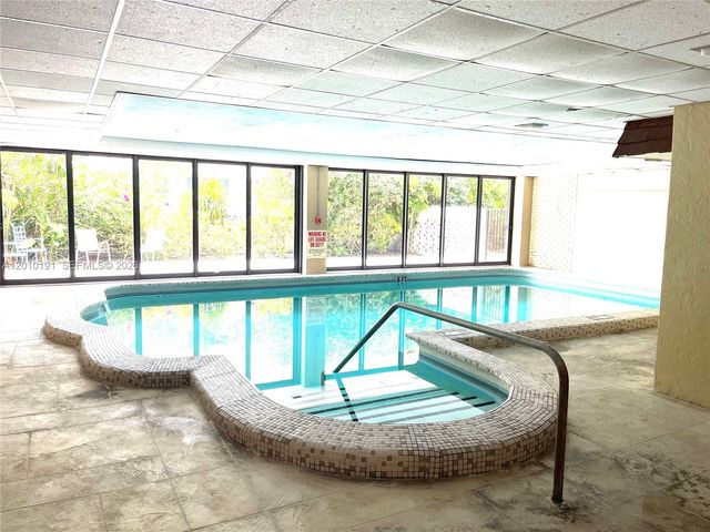 1800 Collins Ave 5D, Miami Beach, FL 33139