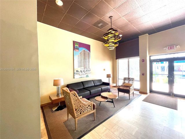 1800 Collins Ave 5D, Miami Beach, FL 33139