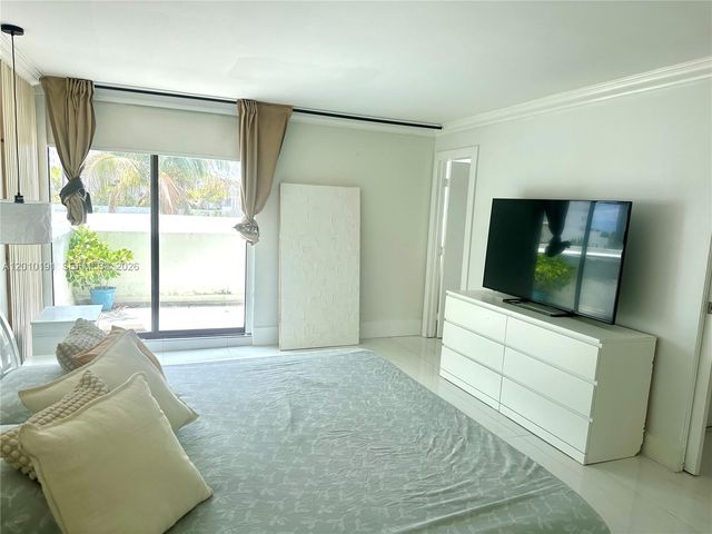 1800 Collins Ave 5D, Miami Beach, FL 33139