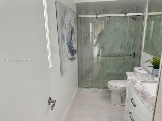 1800 Collins Ave 5D, Miami Beach, FL 33139