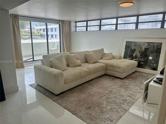 1800 Collins Ave 5D, Miami Beach, FL 33139
