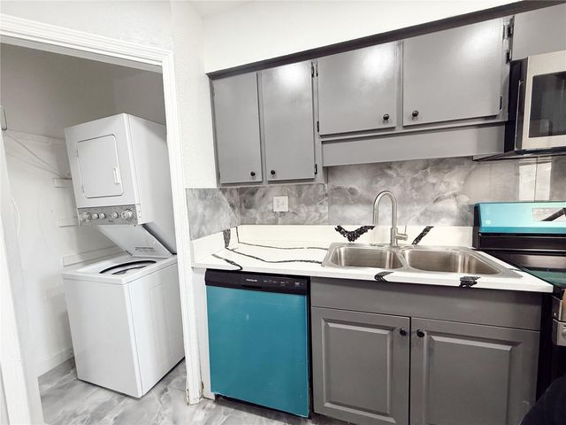 4507 9TH STREET W A1, Bradenton, FL 34207