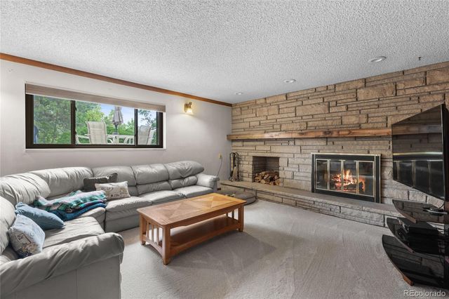 1055 E 16th Avenue, Broomfield, CO 80020