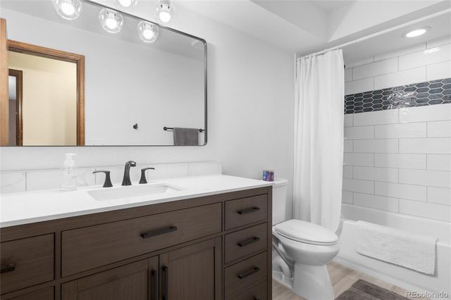 1055 E 16th Avenue, Broomfield, CO 80020