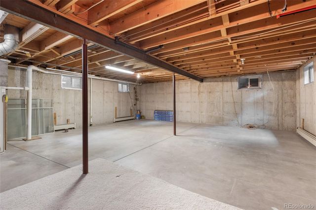 1055 E 16th Avenue, Broomfield, CO 80020