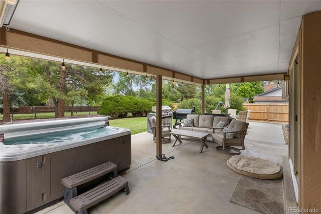 1055 E 16th Avenue, Broomfield, CO 80020