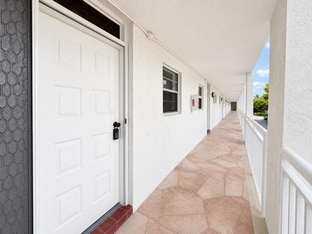 1541 S Ocean Boulevard 219, Pompano Beach, FL 33062