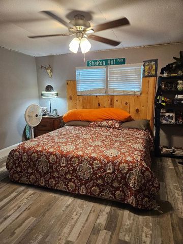 425 ORANGE BOULEVARD, Polk City, FL 33868