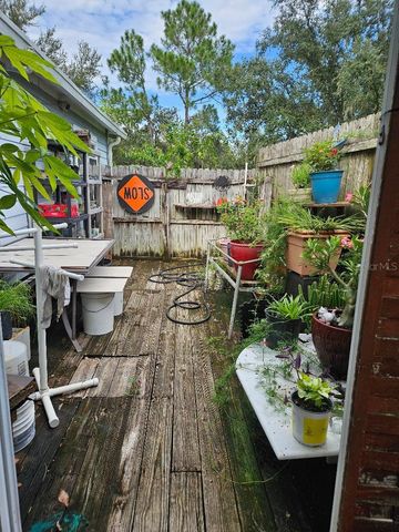 425 ORANGE BOULEVARD, Polk City, FL 33868