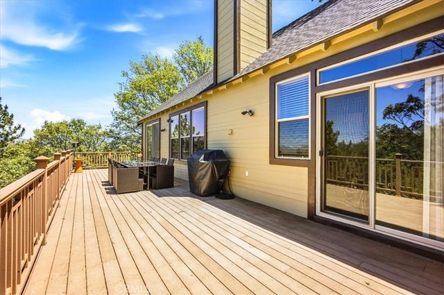 27920 Matterhorn, Lake Arrowhead, CA 92352