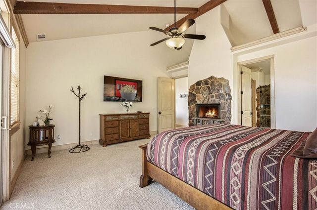 27920 Matterhorn, Lake Arrowhead, CA 92352