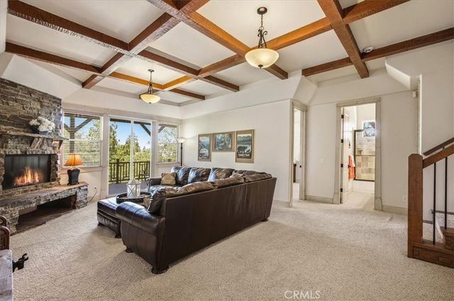 27920 Matterhorn, Lake Arrowhead, CA 92352