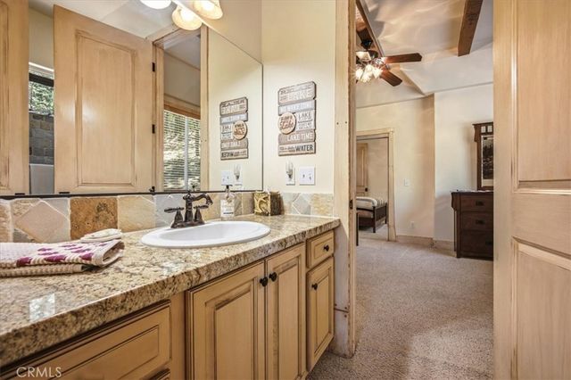 27920 Matterhorn, Lake Arrowhead, CA 92352