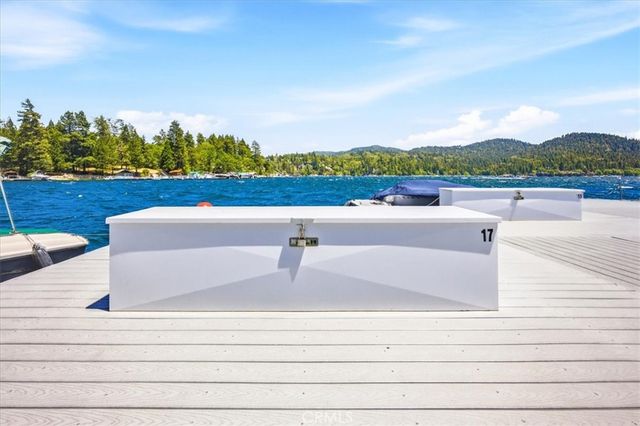 27920 Matterhorn, Lake Arrowhead, CA 92352