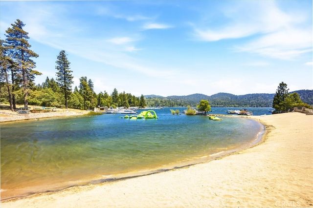 27920 Matterhorn, Lake Arrowhead, CA 92352